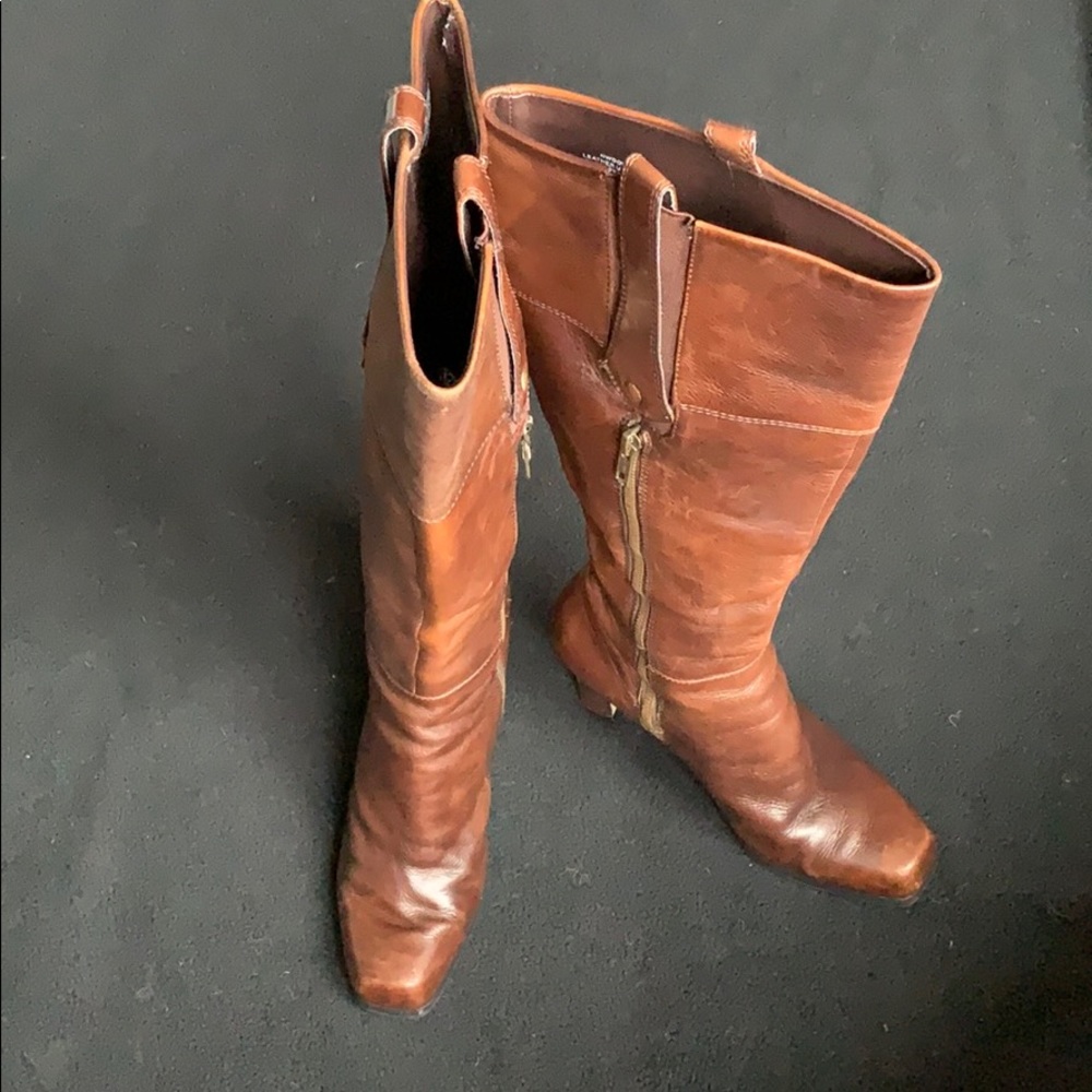 Nine West vintage brown leather boots size 6 1/2 - Picture 2 of 8